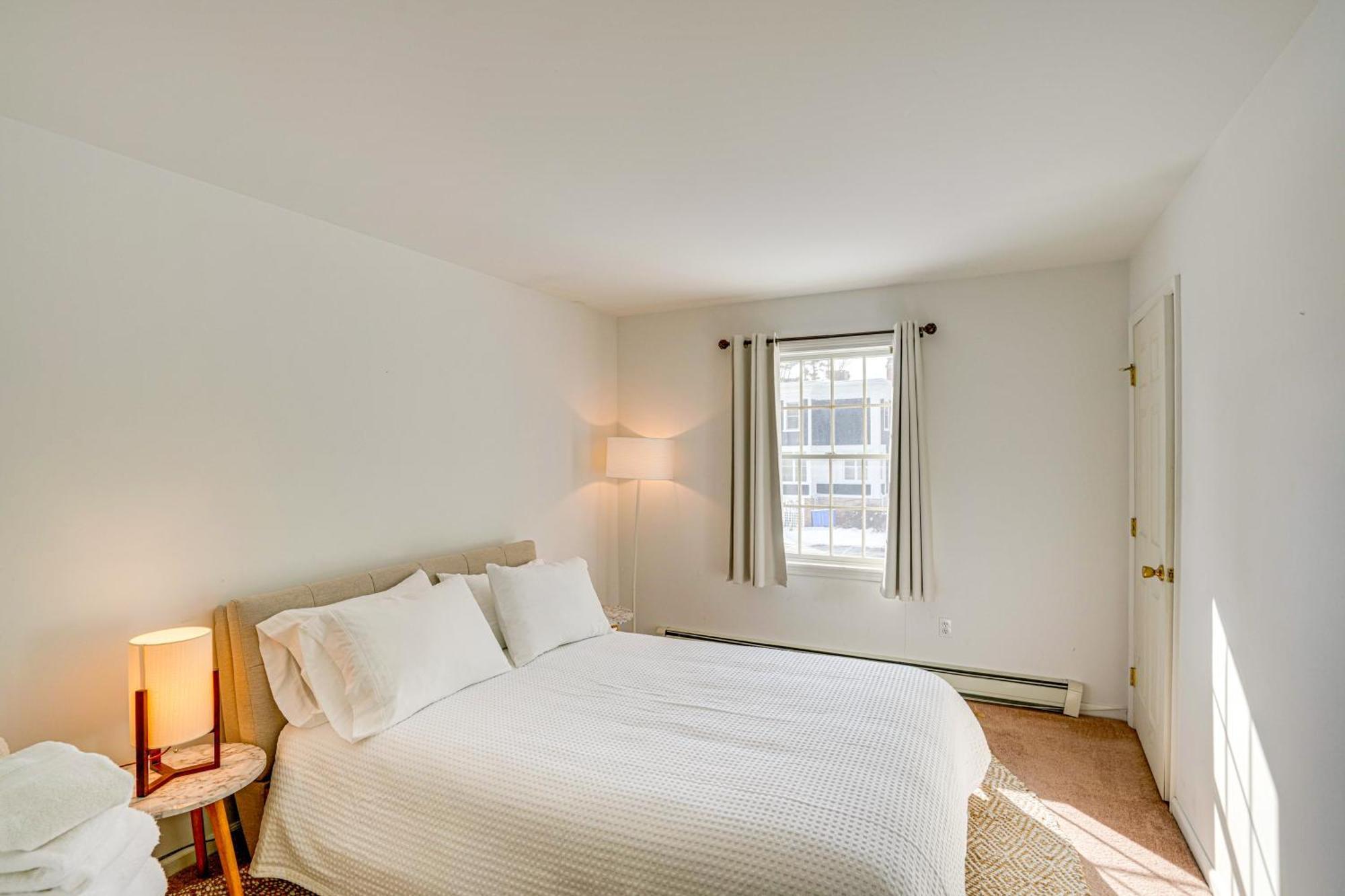 Private Guest House In Dtwn Lenox, Walk To Dining! Eksteriør billede
