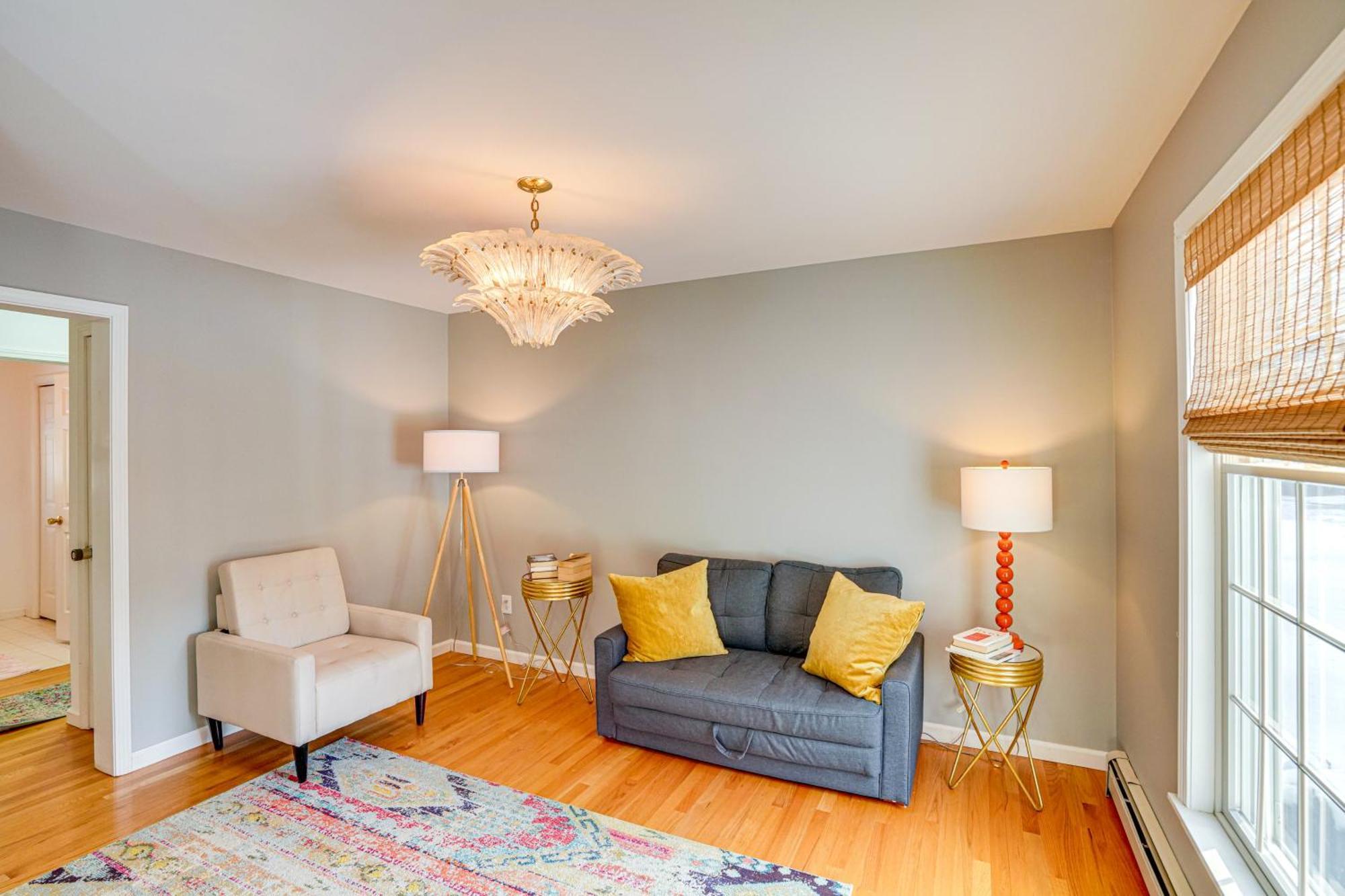 Private Guest House In Dtwn Lenox, Walk To Dining! Eksteriør billede